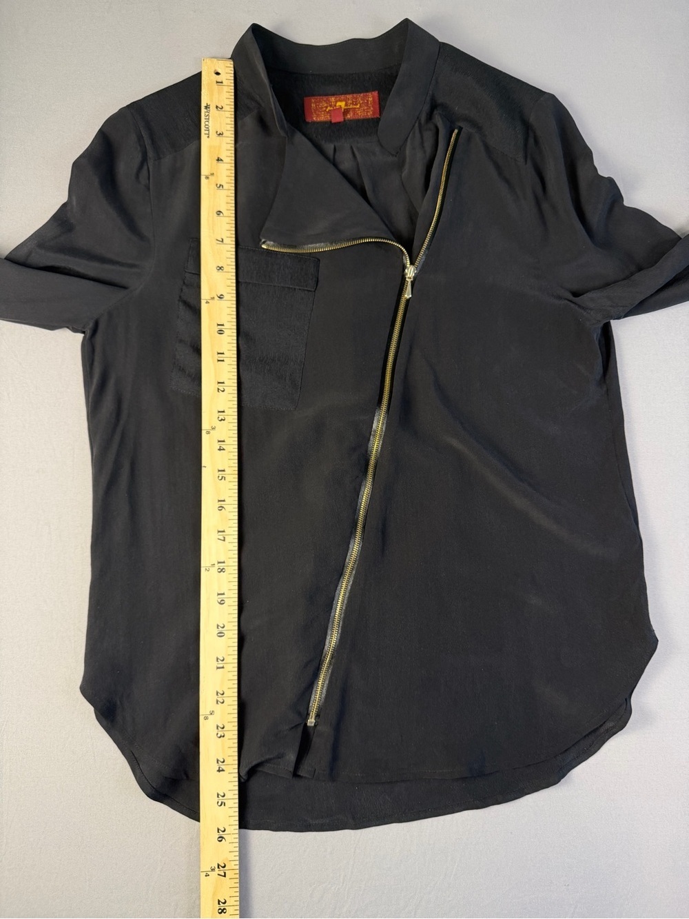 100% Silk Seven For All Mankind Black Blouse Size XS - Picture 9 of 10